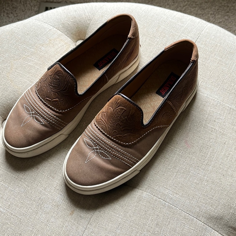 Durango Slip On Western Style.